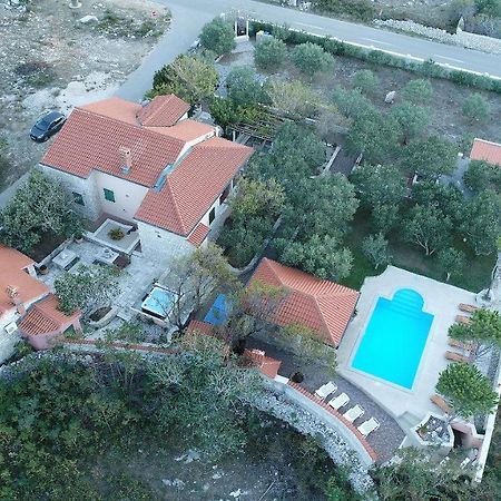 Villa Dabo Новаля Екстер'єр фото